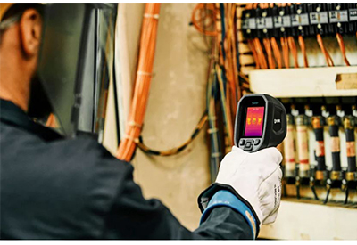 FLIR: New Thermal Cameras and Clamp Meters for Electrical Pros