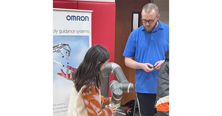 Omron Exhibits Collaborative Robot at Meadow Glens STEM Night to Give Students Valuable Hands-On Automation Experience