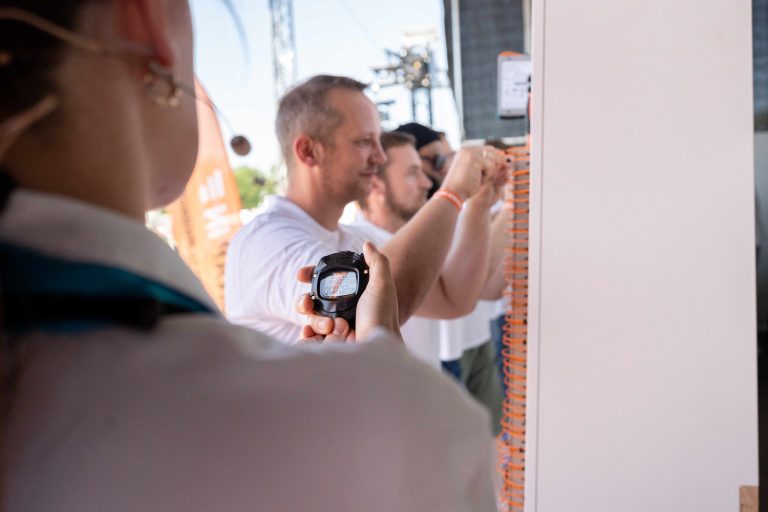 World Class Connectivity: Weidmüller’s SNAP IN Achieves New Record Title in GUINNESS WORLD RECORDS™