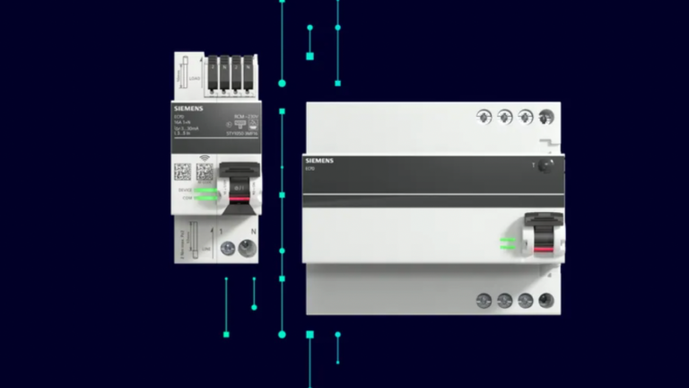 the single-phase version of the SENTRON ECPD with RCM, right: a model of the future three-phase version of the SENTRON ECPD
